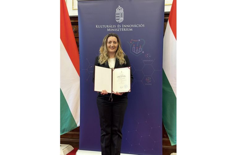 Miniszteri Elismerő Oklevél❗️