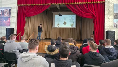 Széchenyi István Egyetem előadása